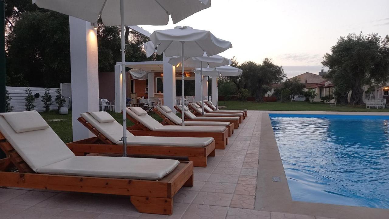 Amelia's Garden Aparthotel