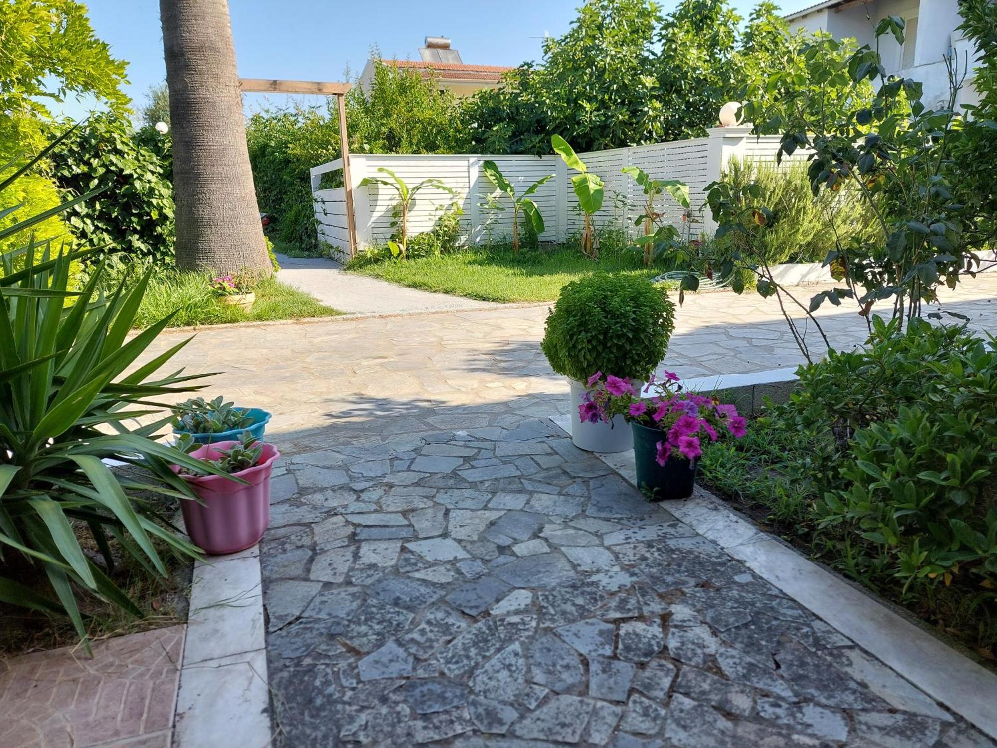 Aparthotel Amelia's Garden Kavos